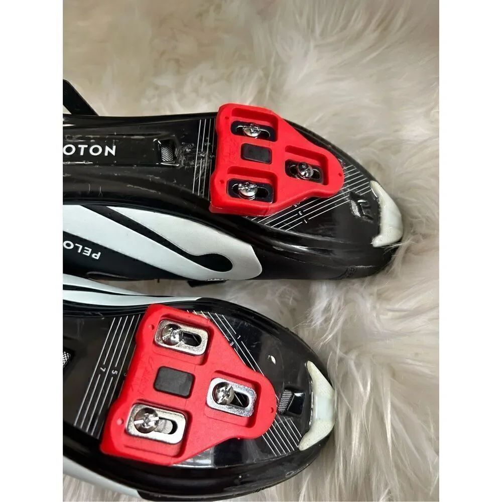 Peloton Cycling Shoes Size 43 (US Men's 10 / Women’s 12) w/ Black Cleats - Picture 4 of 5